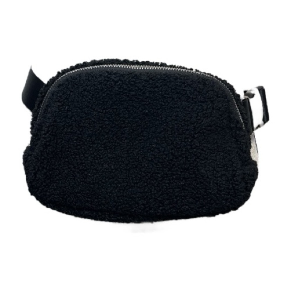 Black Sherpa Belt Bag – Unbranded